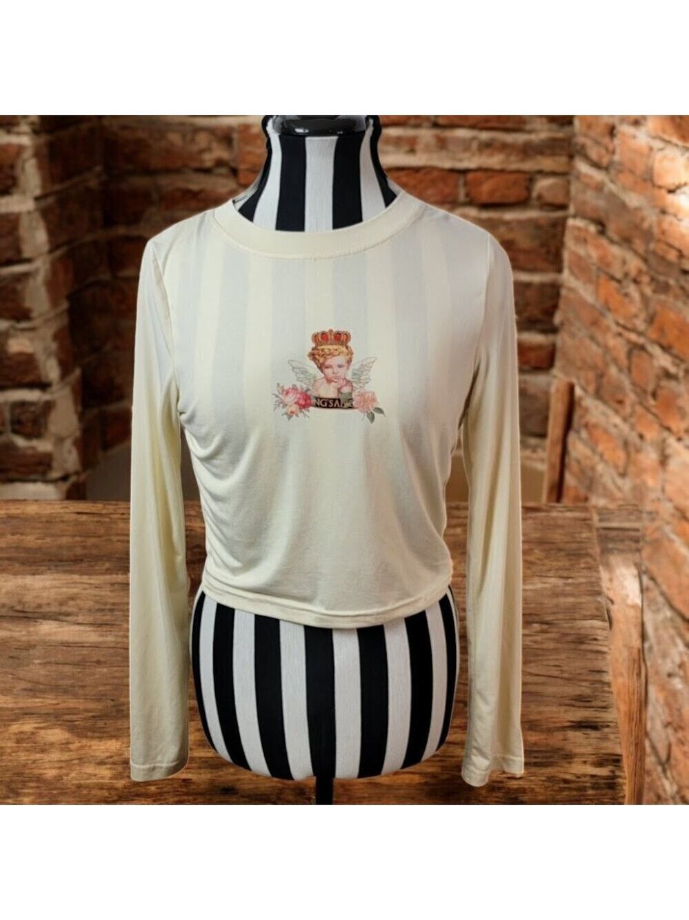 Adorable Romwe Angel Long Sleeve Crop Top